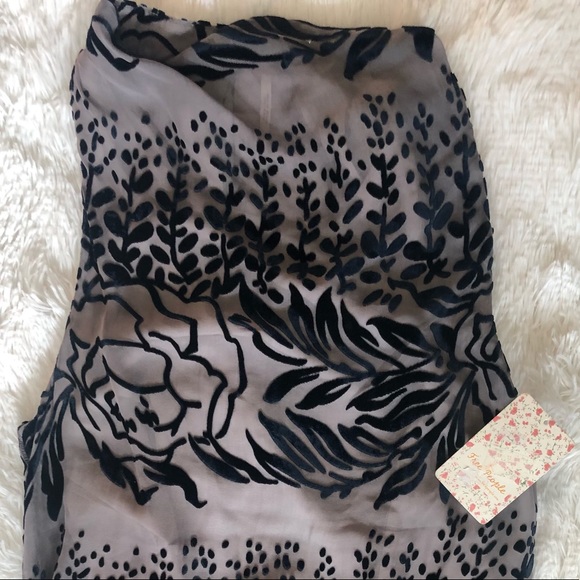 NWOT Free People Sound of Madness Maxi Dress Size 6 - Picture 3 of 6